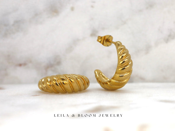 Croissant Hoop Stud Earrings